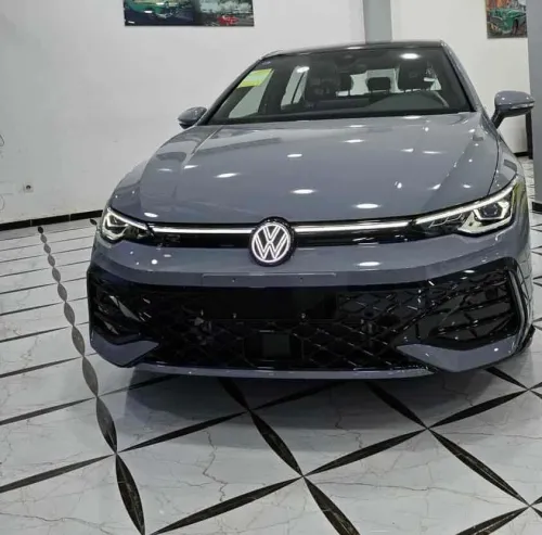 Volkswagen Golf 8 2025 R-Line