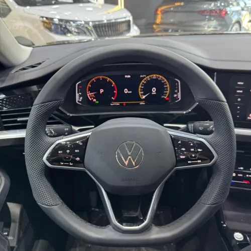 Volkswagen Passat 2025 