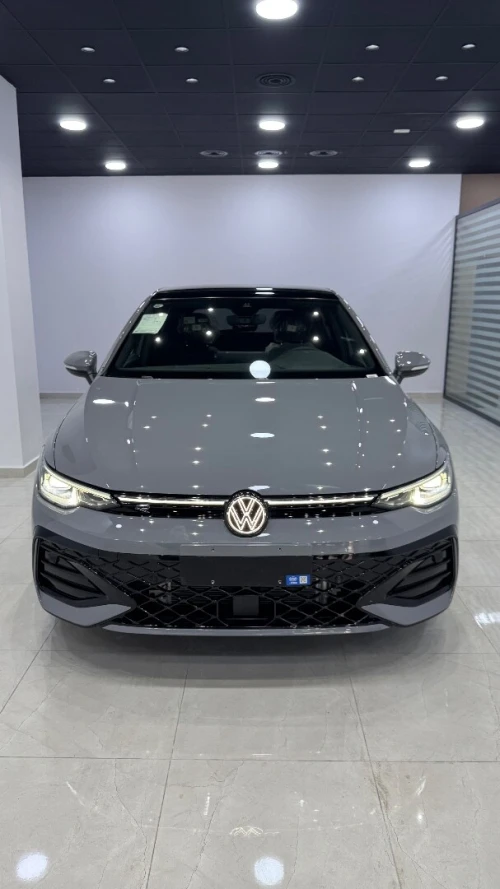 Volkswagen Golf 8 2025 R-Line