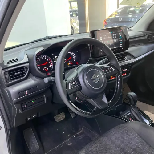 Suzuki Swift 2026 GL Plus 