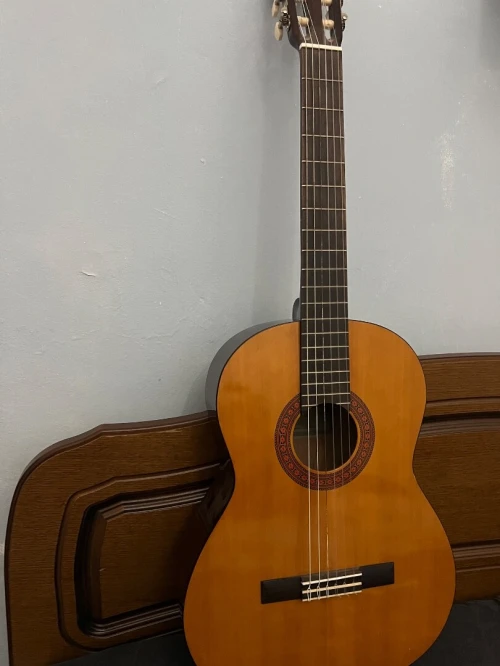 Guitare Yamaha C40 - Neuve 