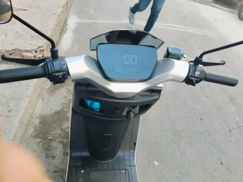 Dora Electric 2025