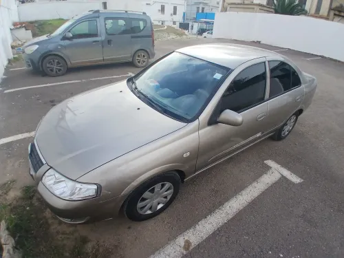 Nissan Sunny 2010 