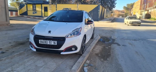 Peugeot 208 2017 GT Line