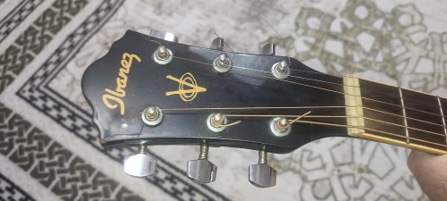 Guitare acoustique