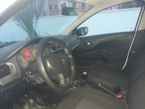Peugeot 301 2015 Active