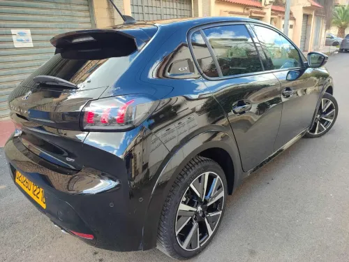 Peugeot 208 2022 GT