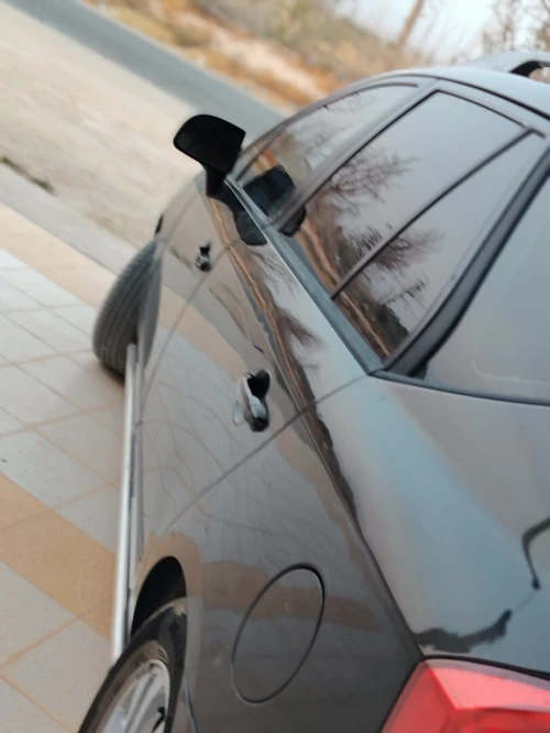 Kia Carens 2012 7 place