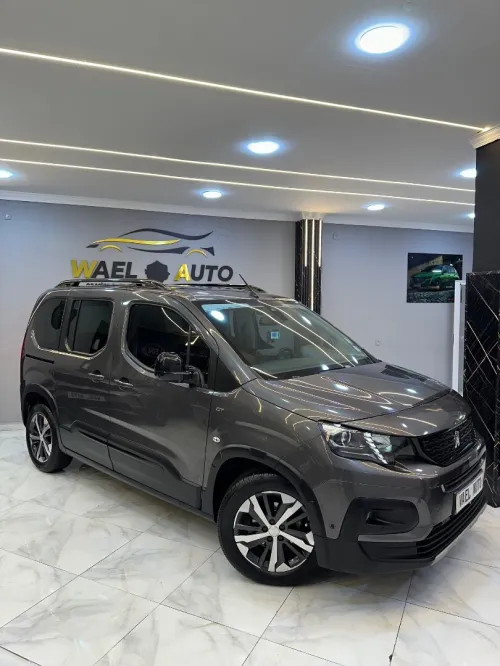 Peugeot Partner 2022 Refter