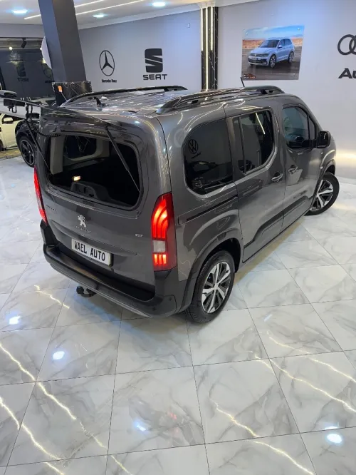 Peugeot Partner 2022 Refter