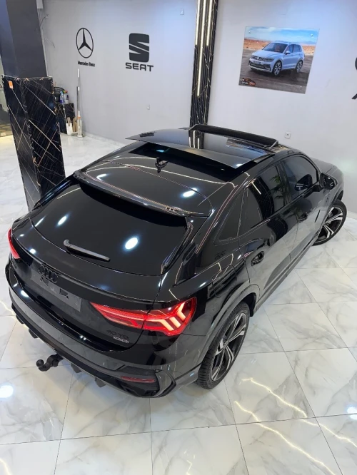 Audi Q3 2021 