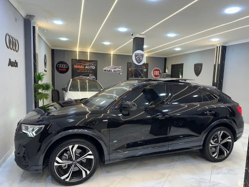 Audi Q3 2021 