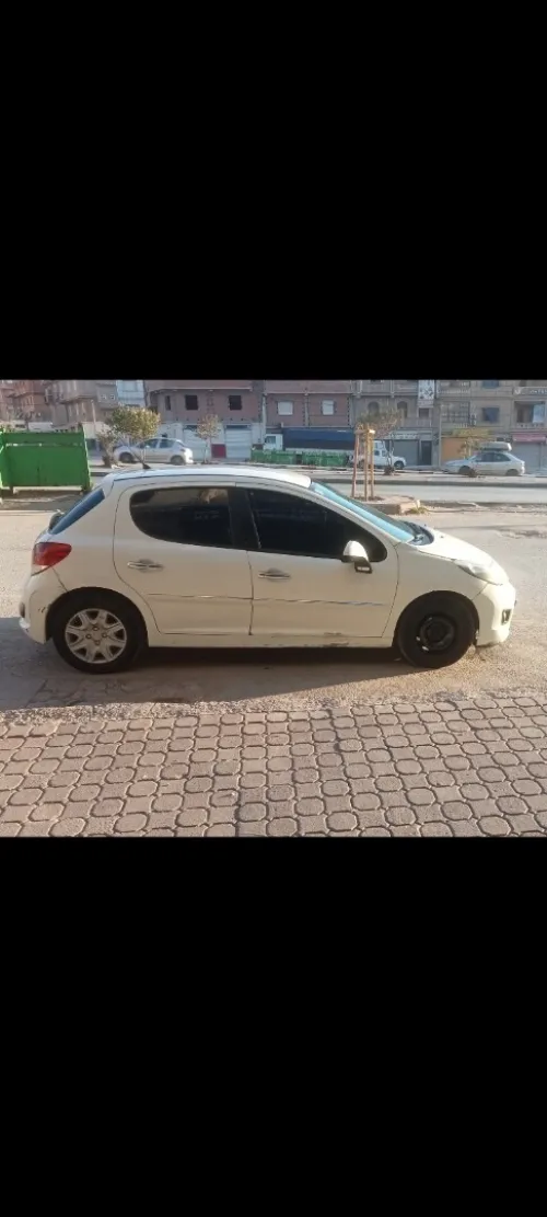 Peugeot 207 plus 2013 207 plus