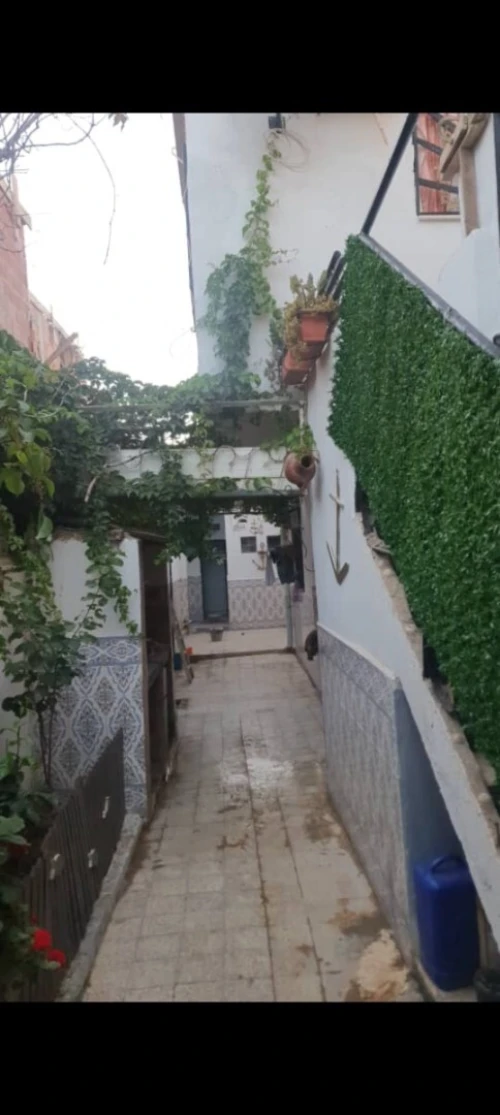 Location vacances Villa Chlef Sidi abderrahmane