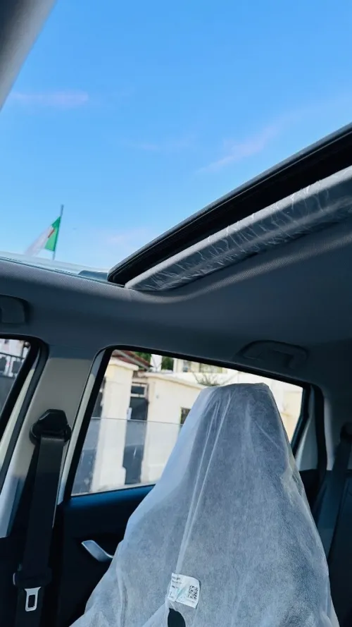 Livan X3 Pro  2026 Automatique (Avec toi ouvrant )