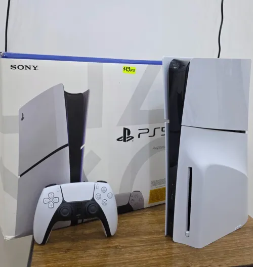 Ps5 slim version CD 1 tb avec CD gta 5 