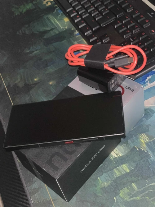 nubia Z70 ULTRA ( GLOBAL)