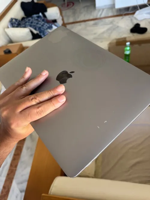 MacBook pro M2 2022