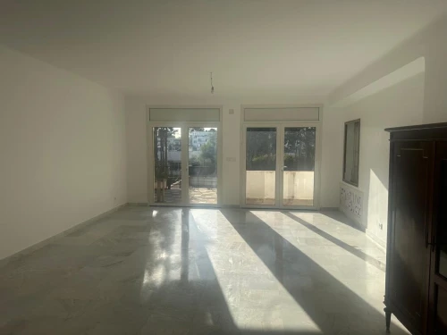Location Appartement Niveau de villa F5 Alger Hydra
