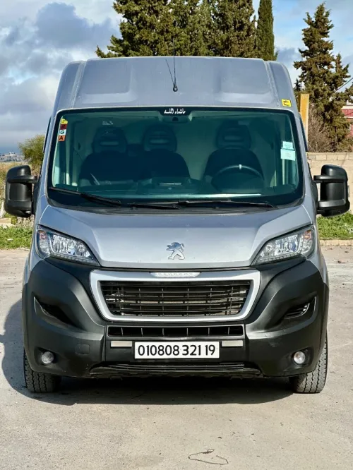 Peugout Boxer 3 2021