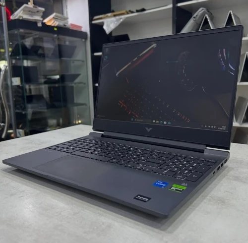 Victus 15 RTX 4060 i5-12500H 144 Hz 15,6 pouces 16 Go DDR4 de ram
