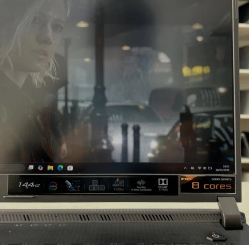 Asus ROG Strix G15 AMD Ryzen 7 5800H 16 Go de RAM 1 To SSD NVMe 15,6 pouce 144Hz GeForce RTX 3050 Ti