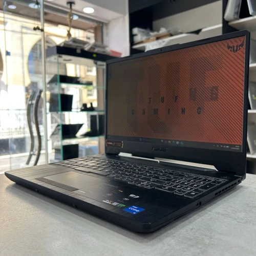 Asus TUF Gaming F15 15,6 144Hz i5-11400H 16 Go DDR4 512 Go SSD GeForce RTX 2050 4 Go GDDR6
