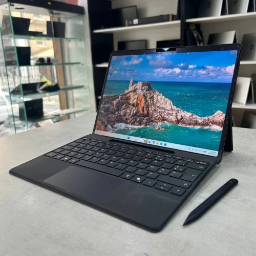 Microsoft Surface Pro for Business 11th Ed - Copilot+PC 2-en-1 13 pouce 120Hz Ultra 7 266V 16 Go LPDDR5X 512 Go SSD AI Boost avec stylet3K