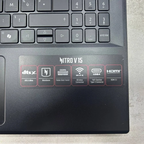 Acer Nitro V15 GAMING 15,6 pouce 165Hz quasi neuf Ryzen 7 7735HS 16 Go DDR5 512 Go SSD GeForce RTX 4060 8 Go GDDR6 VRAM