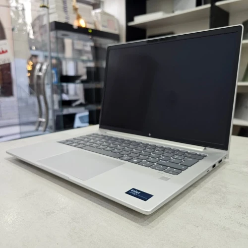 HP EliteBook 640 G11 Tactile Neuf Jamais Utilisé 14" Ultra 5 135U 32 Gb 512 Gb SSD