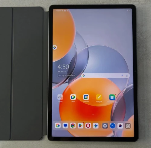 Lenovo Yoga Tab 12 neuf jamais utilisé 256 Go 12 Go de ram Snapdragon 8 Gen 3 11.1 pouce 3200 x 2000 (3.2K) 144 Hz Batterie 8860 mAh 100%