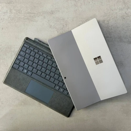 Microsoft Surface Pro 7 2-en-1 (tablette + PC) 12,3 pouce Tactile 2.7K i5-1035G4 8 Go LPDDR4X 256 Go SSD