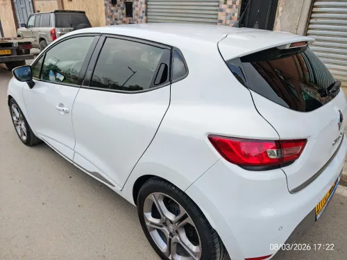 Renault Clio 4 2015 Tce