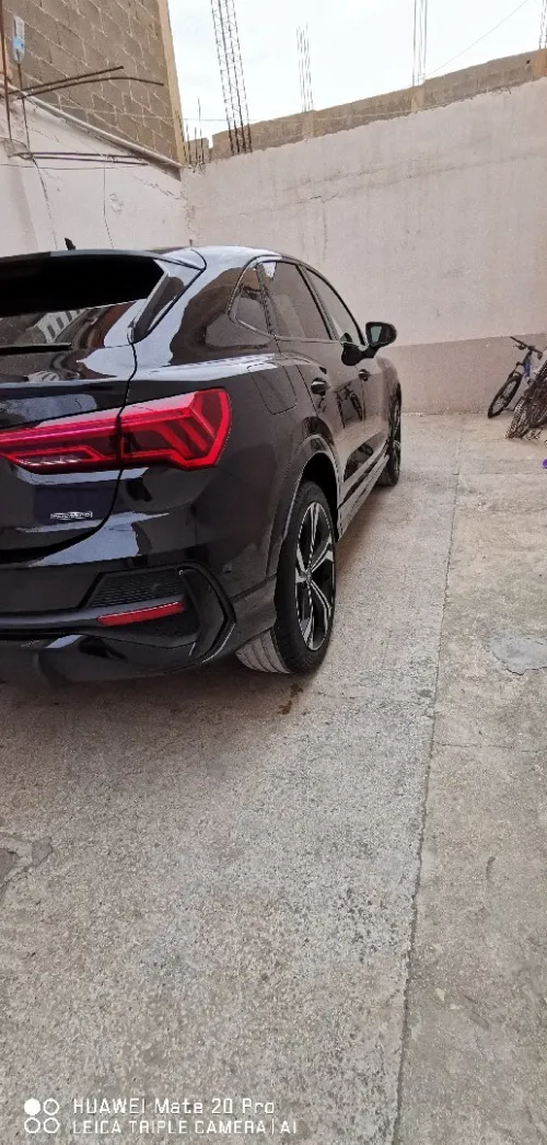 Audi Q3 2024 S line quattro