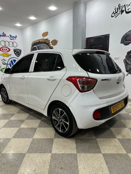 Hyundai Grand i10 2017 Grand i10