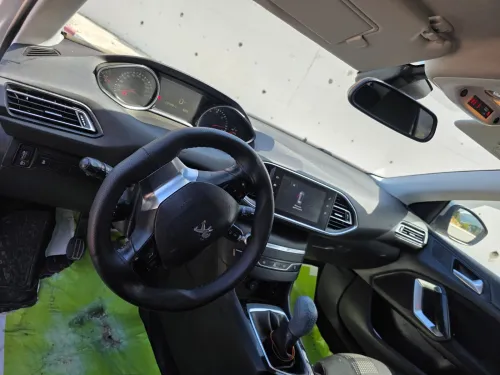 Peugeot 308 2016 Active
