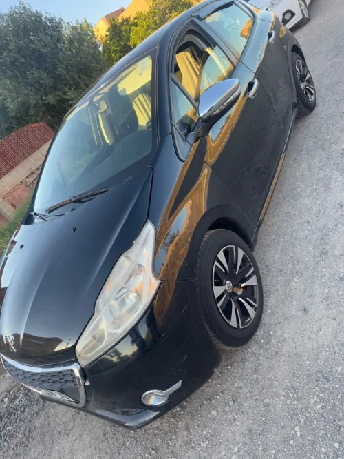 Peugeot 208 2014 208