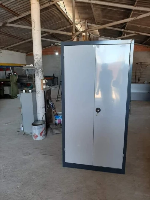 Armoire métallique 