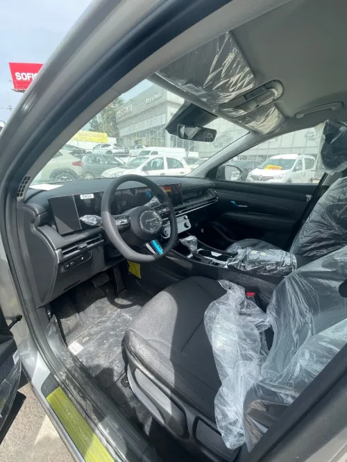 Hyundai TUCSON 2025 