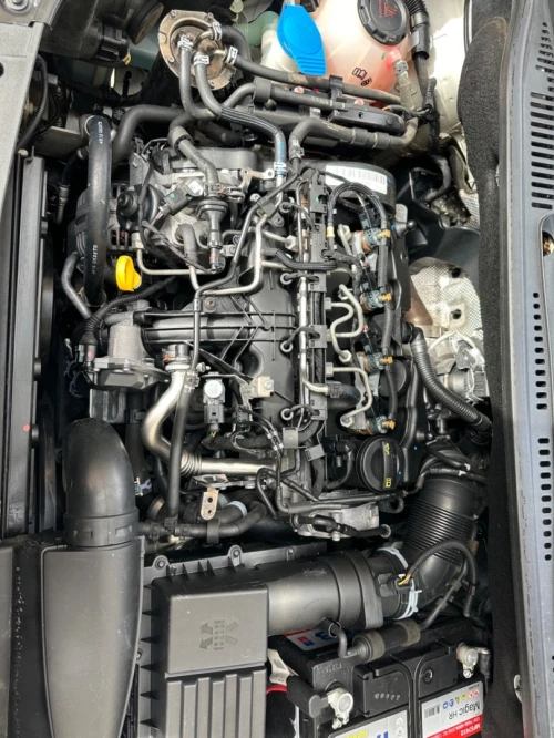 Pièces moteur Renault Peugeot volswagen