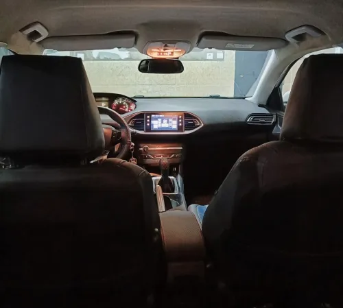 Peugeot 308 T9 2015 Active