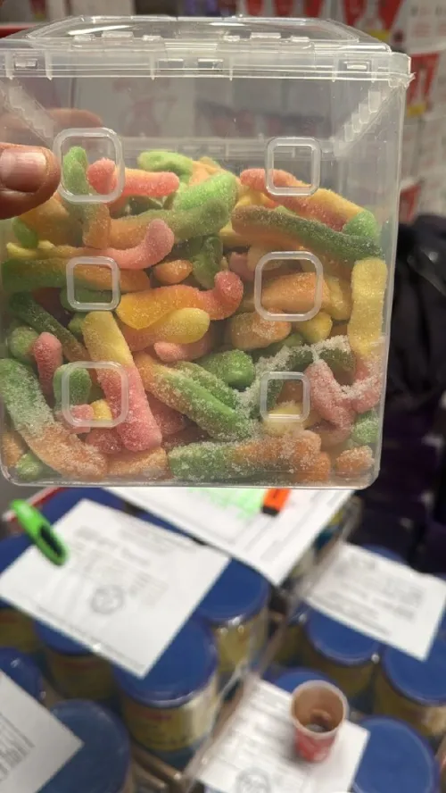 2 partie usine de bonbons