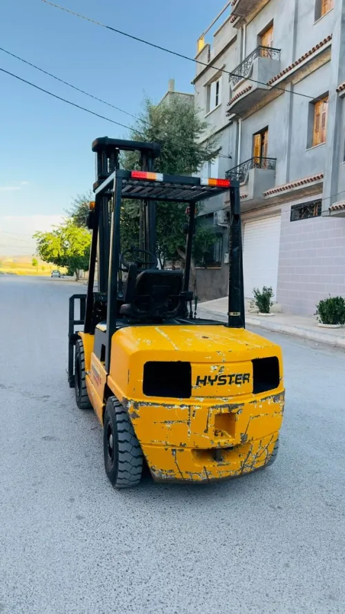 Clark Hyster isuzu 2000
