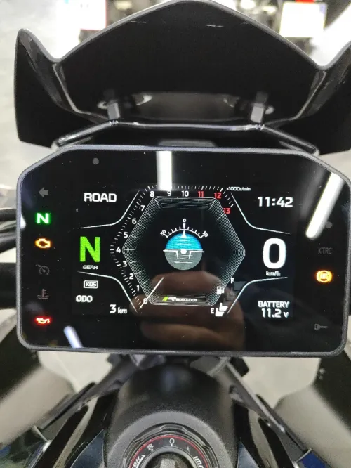 Kawasaki Z 900 2025