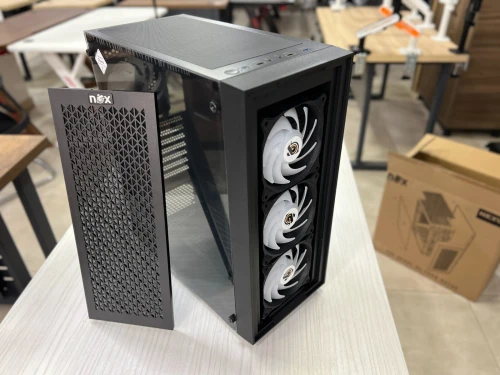 Boîtier Gamer NOX NEXUS Full Black avec 4 ventilateurs RGB