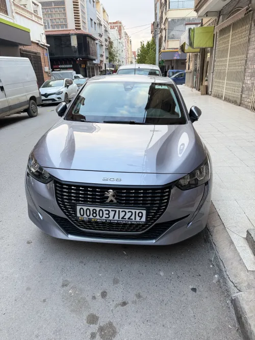 Peugeot 208 2022 Allure