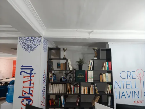 Travaillez dans un bel espace de Coworking chez IKOSIM TECH HUB !