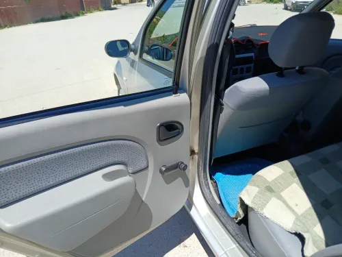 Dacia Logan 2006 Toutes options
