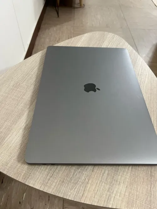 Macbook pro 16 2019 touchbar