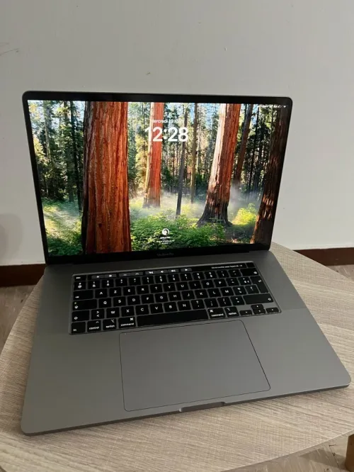 Macbook pro 16 2019 touchbar